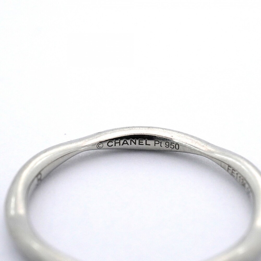 CHANEL Silver Ring - Picture 4 of 11